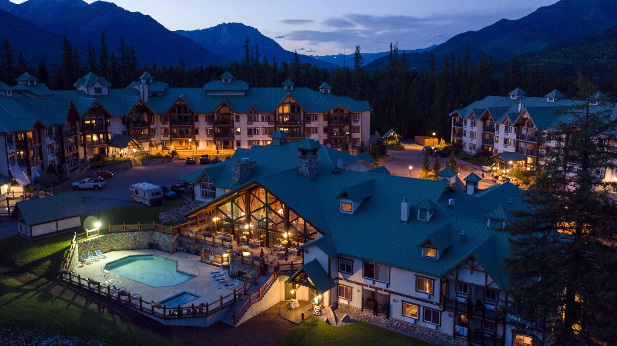 Lizard Creek Lodge Fernie Eksteriør billede